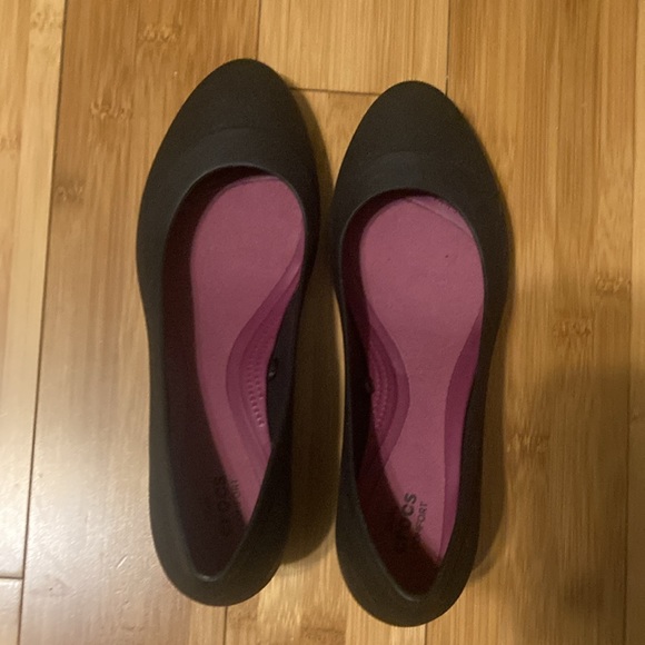 Crocs Women’s Dual Comfort Heel Pumps Slip On Shoes Size 7 - Picture 2 of 5